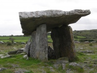 Poulnabrone portal tomb.jpg
